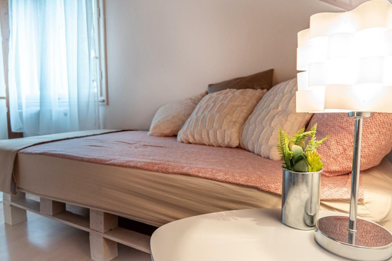 Vadszolo Apartmanhaz Gyomaendrőd Zewnętrze zdjęcie